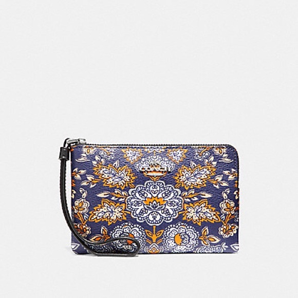 Coach Handbags - NWT Coach RARE gorgeous wristlet!! PRICE FIRM